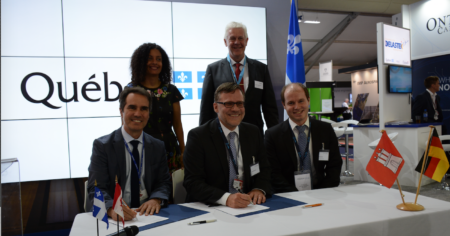 The MoU was signed by Alain Aubertin, VP of CRIAQ and CARIC; Roland Gerhards, MD of ZAL; and Joachim Edel, manager of innovation at ZAL, in the presence of Québec’s Deputy Premier, Dominique Anglade, and Hamburg Aviation’s MD, Dr Franz Josef Kirschfink