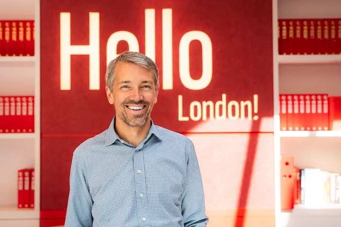 Josh Bayliss succeeds Peter Norris as Chair of Virgin Atlantic