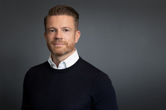 Flirt with failure, or drive strategic value with AI